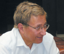 Bensalem Himmich honoré à la Foire internationale du livre de Tunis Bensalem Himmich honoré à la Foire internationale du livre de Tunis