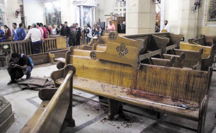 Acculé en Irak et en Syrie, l'EI s'en prend aux chrétiens d'Egypte Acculé en Irak et en Syrie, l'EI s'en prend aux chrétiens d'Egypte