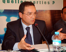 Noureddine Omary, président du Conseil national du commerce extérieur :“Il est nécessaire d’avoir une visibilité économique globale” Noureddine Omary, président du Conseil national du commerce extérieur :“Il est nécessaire d’avoir une visibilité économique globale”