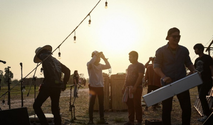 Quand le molam, musique traditionnelle thaïlandaise, revit et s'exporte Quand le molam, musique traditionnelle thaïlandaise, revit et s'exporte