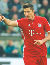 Grand succès du stage africain international d’arbitrage  et des entraîneurs de sambo Grand succès du stage africain international d’arbitrage  et des entraîneurs de sambo