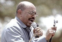 Une Fatwa a demandé au Président soudanais de ne pas se rendre à l’étranger : Omar El-Béchir en Erythrée