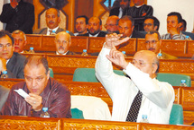 Le compte administratif présenté en session extraordinaire : Le Conseil de la ville de Rabat en pleine illégalité Le compte administratif présenté en session extraordinaire : Le Conseil de la ville de Rabat en pleine illégalité