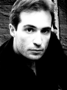 Entretien avec le metteur en scène français Peter Tournier : “Nous avons beaucoup à apprendre des artistes du Sud” Entretien avec le metteur en scène français Peter Tournier : “Nous avons beaucoup à apprendre des artistes du Sud”