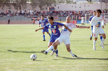 16èmes de finale de la Coupe du Trône de football : Le Difaâ doublé par le Hassania à Agadir