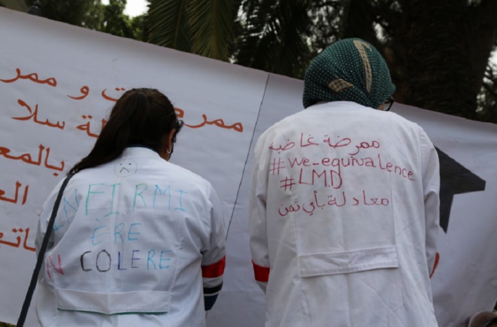 Débrayage pour une équivalence : Les infirmiers exigent une meilleure considération de leurs diplômes L’Etat se veut compréhensif, mais pas plus… Débrayage pour une équivalence : Les infirmiers exigent une meilleure considération de leurs diplômes L’Etat se veut compréhensif, mais pas plus…