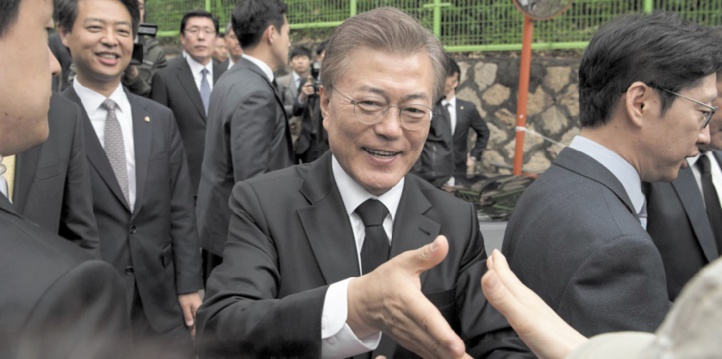 La dénucléarisation de Pyongyang, “objectif commun” de Xi et Moon La dénucléarisation de Pyongyang, “objectif commun” de Xi et Moon