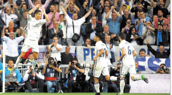 Le Real sur la voie royale vers le titre Le Real sur la voie royale vers le titre