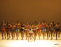 Festival Théâtre et Cultures "L’Afrique en mouvement" : "Le Sacre du printemps" à Casablanca Festival Théâtre et Cultures "L’Afrique en mouvement" : "Le Sacre du printemps" à Casablanca