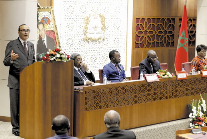 Bonne gouvernance et développement durable en Afrique francophone passés à la loupe Bonne gouvernance et développement durable en Afrique francophone passés à la loupe