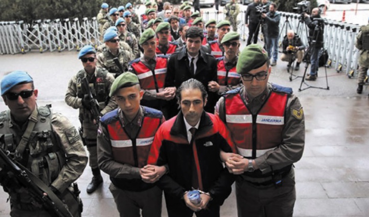 Mandats d'arrêt contre 139 employés d'Ankara et de ministères turcs Mandats d'arrêt contre 139 employés d'Ankara et de ministères turcs