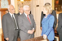 Pas de reprise des discussions tant qu’Israël ne se rallie pas à l’idée d’un Etat palestinien : Les colonies juives au centre de la réunion Abbas-Obama Pas de reprise des discussions tant qu’Israël ne se rallie pas à l’idée d’un Etat palestinien : Les colonies juives au centre de la réunion Abbas-Obama