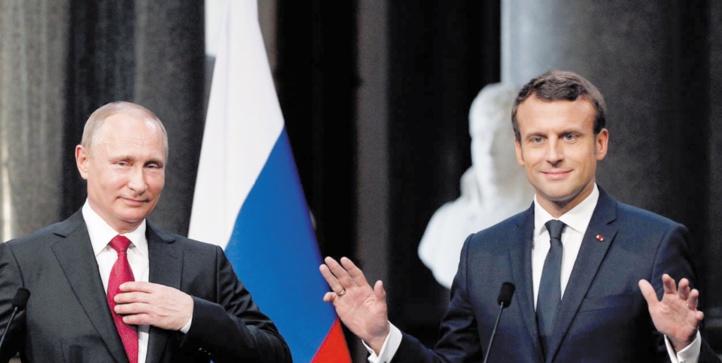 Echanges directs entre Macron et Poutine à Versailles Echanges directs entre Macron et Poutine à Versailles