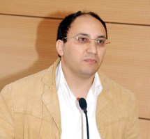 Hassan Tariq en campagne à Yacoub El Mansour, “la circonscription de la mort” : Sur les traces  de Mehdi Ben Barka Hassan Tariq en campagne à Yacoub El Mansour, “la circonscription de la mort” : Sur les traces  de Mehdi Ben Barka