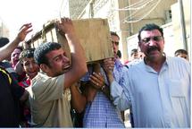 69 morts et 135 blessés dans un attentat à Bagdad  : Sadr city compte ses victimes 69 morts et 135 blessés dans un attentat à Bagdad  : Sadr city compte ses victimes