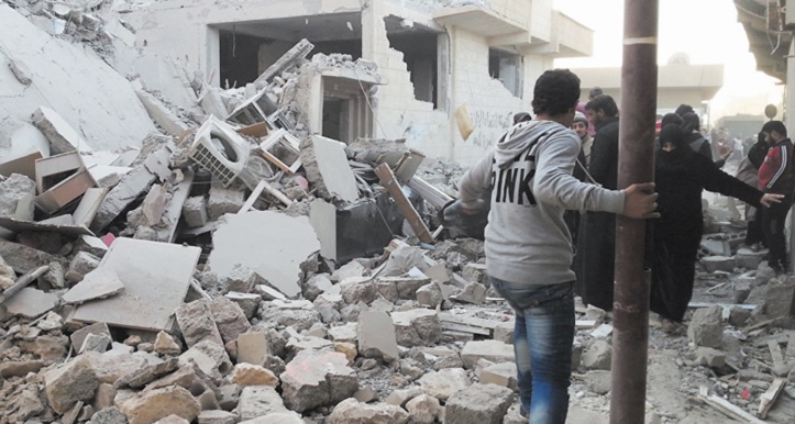 Les frappes sur Raqa ont tué un grand nombre de civils Les frappes sur Raqa ont tué un grand nombre de civils