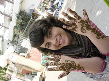 Tatouages au henné: Méfiez-vous du noir! Tatouages au henné: Méfiez-vous du noir!