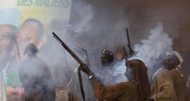 Une trentaine de morts dans des violences intercommunautaires au Mali Une trentaine de morts dans des violences intercommunautaires au Mali