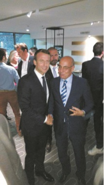 … En compagnie du président français Emmanuel Macron … En compagnie du président français Emmanuel Macron
