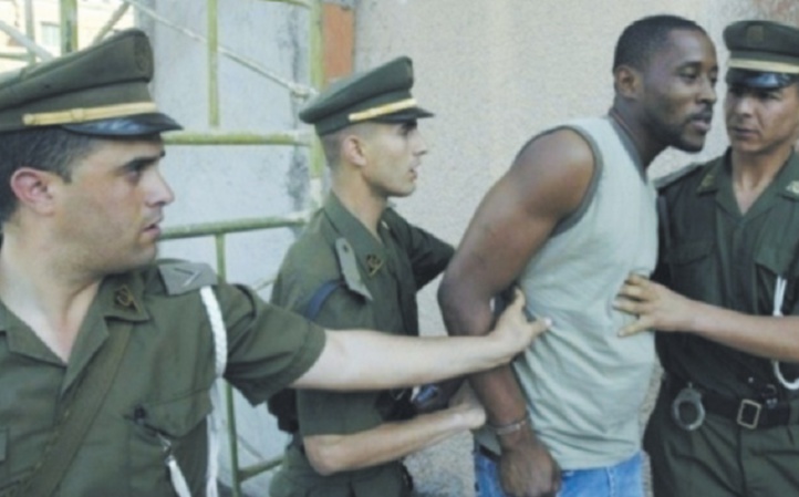 Alger maltraite ses migrants tout en chargeant Rabat Alger maltraite ses migrants tout en chargeant Rabat