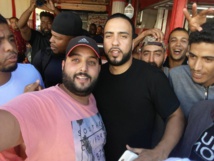 Bain de foule  à la bonne  franquette pour French Montana  à El Oulfa Bain de foule  à la bonne  franquette pour French Montana  à El Oulfa