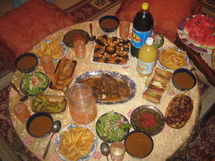 Un Ramadan en Algérie : Mois sacré ou mois sucré ? Un Ramadan en Algérie : Mois sacré ou mois sucré ?