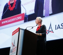 Sida : Le monde retient son souffle Sida : Le monde retient son souffle