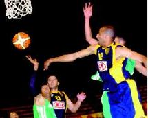 Basketball : un marché des transferts animé : Des recrutements à coups de millions Basketball : un marché des transferts animé : Des recrutements à coups de millions