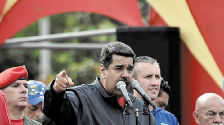Maduro proclame toute puissante l'Assemblée constituante vénézuélienne Maduro proclame toute puissante l'Assemblée constituante vénézuélienne