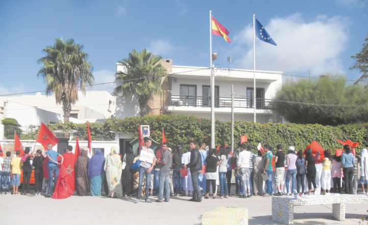 Le personnel local de l’ambassade d’Espagne poursuit son mouvement de protestation Le personnel local de l’ambassade d’Espagne poursuit son mouvement de protestation