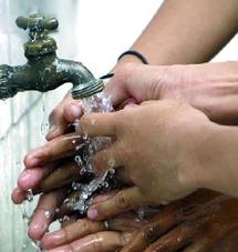 Aucune mesure pratique n'a été prise pour protéger les élèves : La grippe A/H1N1 fait l'école buissonnière Aucune mesure pratique n'a été prise pour protéger les élèves : La grippe A/H1N1 fait l'école buissonnière