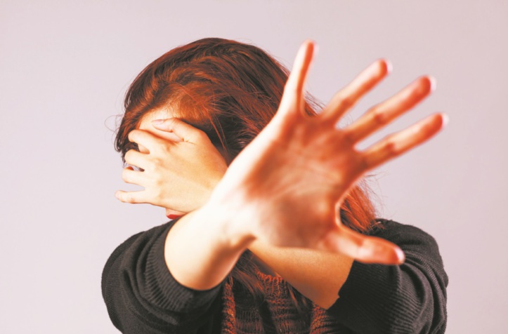 La violence au féminin pluriel : Les espaces publics sont-ils devenus des lieux peu sûrs et hostiles à la gent féminine ? La violence au féminin pluriel : Les espaces publics sont-ils devenus des lieux peu sûrs et hostiles à la gent féminine ?