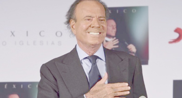 Un Espagnol se disant le fils de Julio Iglesias présente une demande en paternité