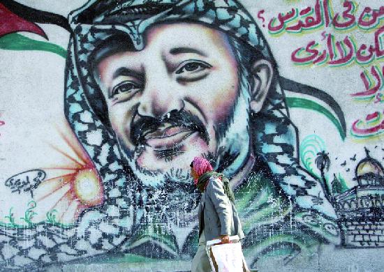 Commémoration hier du cinquième anniversaire du décès d’Abou Ammar sous le signe de la division  :  La deuxième mort de Yasser Arafat