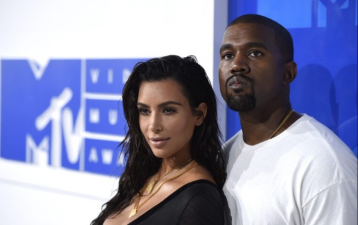 Kim Kardashian et Kanye West attendent un 3ème enfant, par mère porteuse