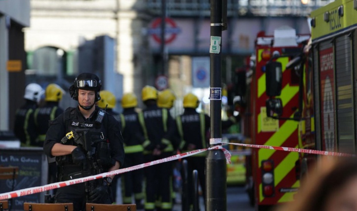 Un attentat dans le métro londonien fait plusieurs blessés Un attentat dans le métro londonien fait plusieurs blessés