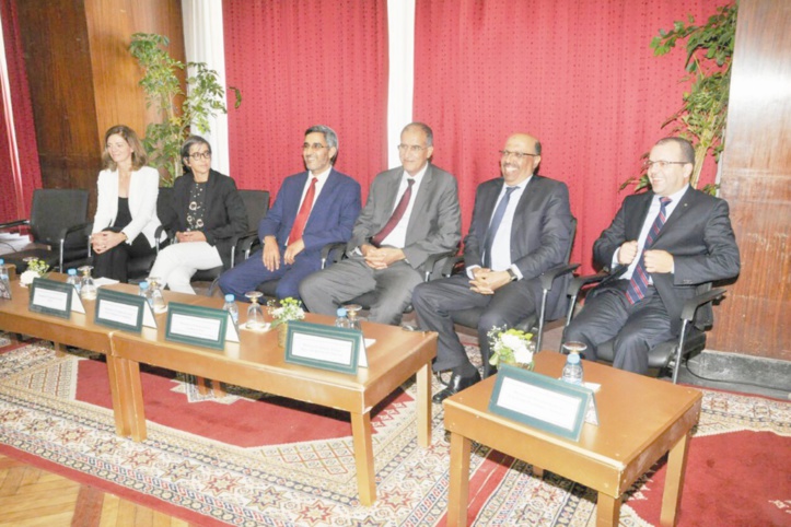 Nouveau contrat d'exploitation du tramway et de bus à haut niveau pour Casablanca Nouveau contrat d'exploitation du tramway et de bus à haut niveau pour Casablanca