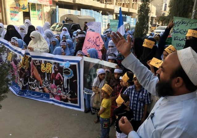 20.000 islamistes manifestent au Bangladesh en soutien aux Rohingyas 20.000 islamistes manifestent au Bangladesh en soutien aux Rohingyas