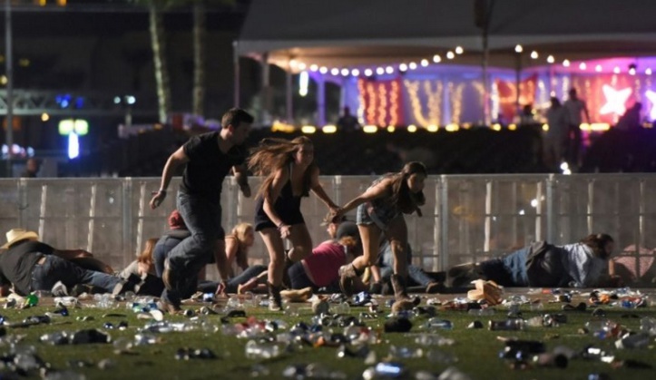 Plus de 50 morts dans une fusillade à Las Vegas Plus de 50 morts dans une fusillade à Las Vegas