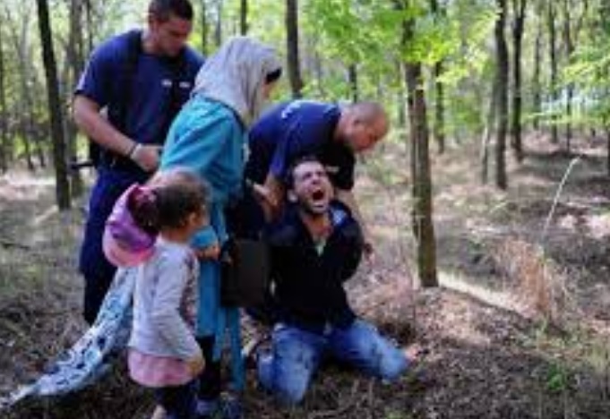 MSF accuse des polices de l'UE de violences contre des mineurs migrants MSF accuse des polices de l'UE de violences contre des mineurs migrants