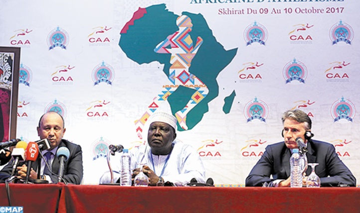 Abdeslam Ahizoun, président de la FRMA, Hamad Kalkaba Malboum, président de la CAA, et Sébastien Coe, président de l’IAAF, à l’ouverture des travaux du Congrès de la Confédération africaine d’athlétisme. Abdeslam Ahizoun, président de la FRMA, Hamad Kalkaba Malboum, président de la CAA, et Sébastien Coe, président de l’IAAF, à l’ouverture des travaux du Congrès de la Confédération africaine d’athlétisme.