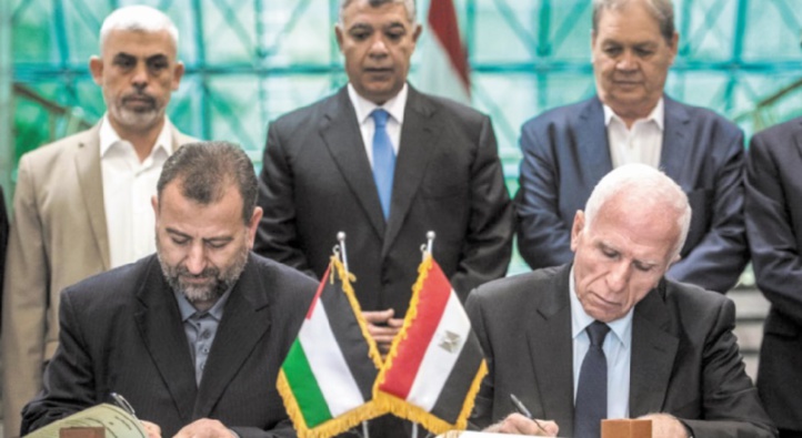 Le Fatah et le Hamas palestiniens signent un accord de réconciliation Le Fatah et le Hamas palestiniens signent un accord de réconciliation