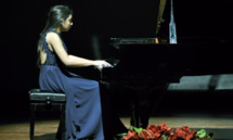 Brillante performance de la pianiste marocaine Nour Ayadi à l'Octobre musical de Carthage