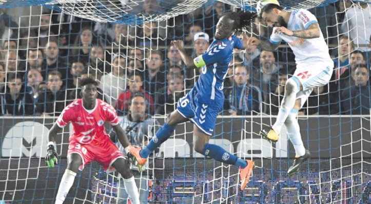 Ligue 1 : L'OM piétine avant le "clasico" Ligue 1 : L'OM piétine avant le "clasico"