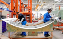 L’industrie aéronautique, un secteur stratégique dans la dynamique du développement économique L’industrie aéronautique, un secteur stratégique dans la dynamique du développement économique