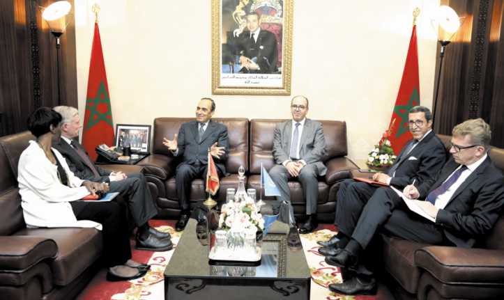 Habib El Malki et Hakim Benchemas s’entretenant avec Horst Kohler en présence de Omar Hilal. Habib El Malki et Hakim Benchemas s’entretenant avec Horst Kohler en présence de Omar Hilal.