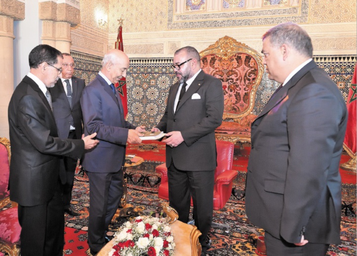 S.M le Roi limoge trois ministres et un secrétaire d’Etat en fonction ainsi que le directeur général de l’ONEE S.M le Roi limoge trois ministres et un secrétaire d’Etat en fonction ainsi que le directeur général de l’ONEE