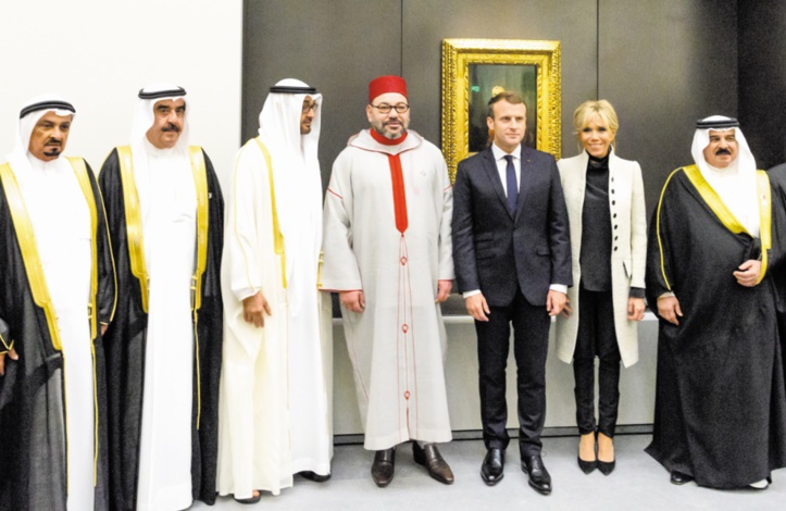 S.M le Roi prend part à la cérémonie d'ouverture du Louvre Abou Dhabi