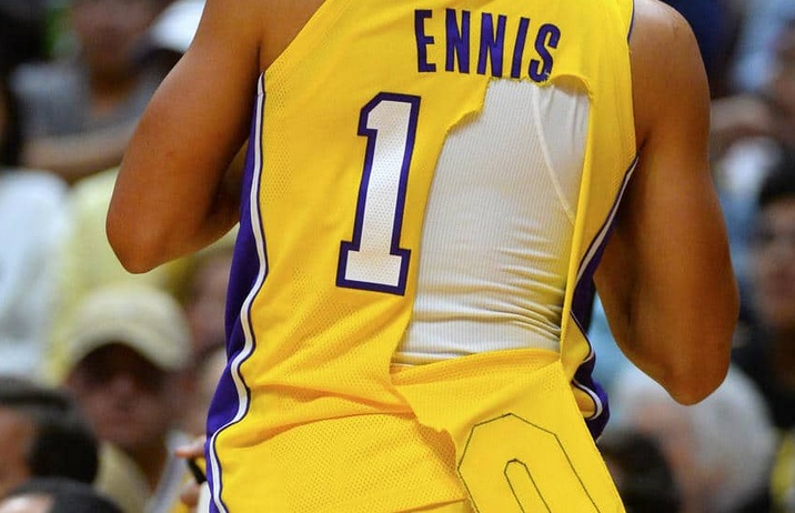 Les nouveaux maillots NBA se déchirent Les nouveaux maillots NBA se déchirent