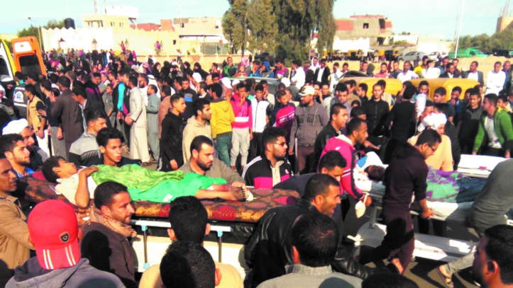 L'Egypte pleure ses 305 morts dans la pire attaque sur son sol